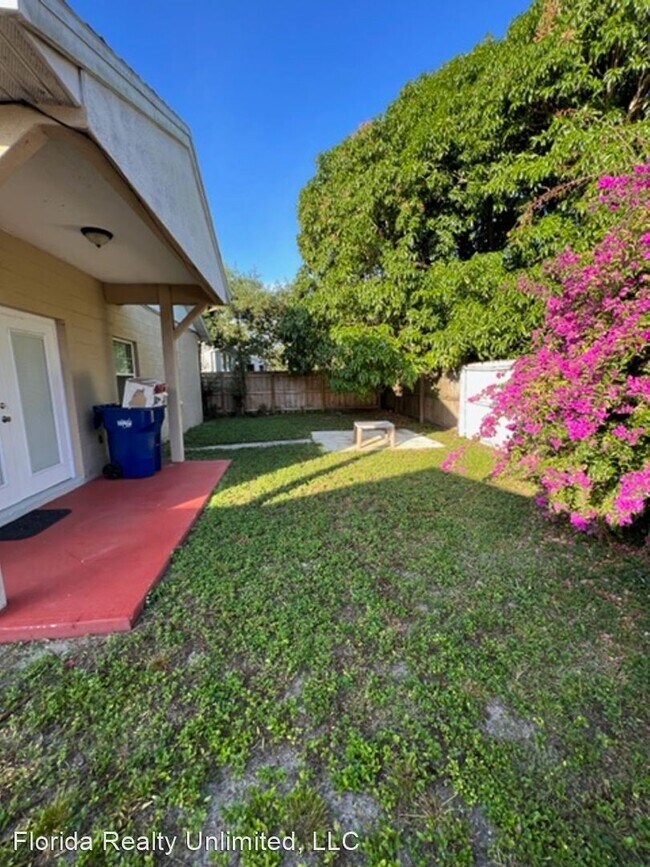 Building Photo - 3 br, 2 bath House - 4007 W Carmen Street