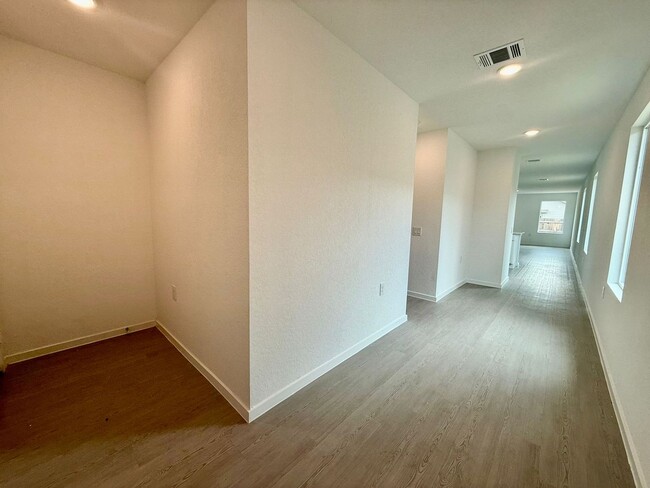 Building Photo - 13406 Furyk Dr