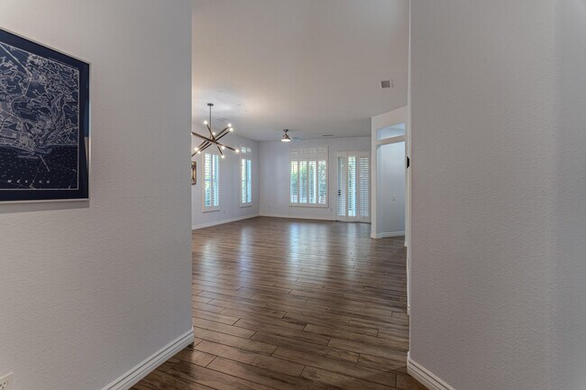 Building Photo - 44357 Royal Lytham Dr