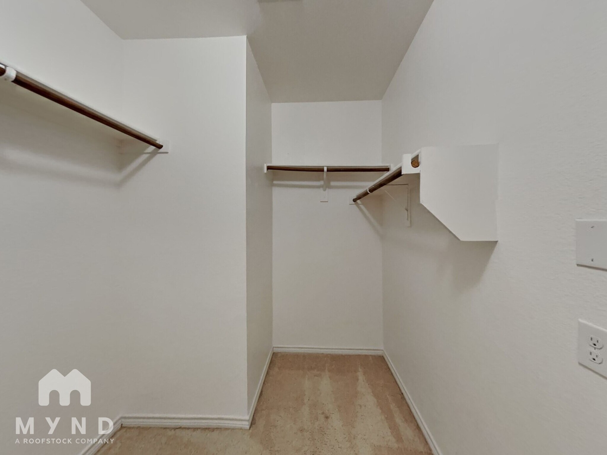 Building Photo - 1417 Castle Creek Dr