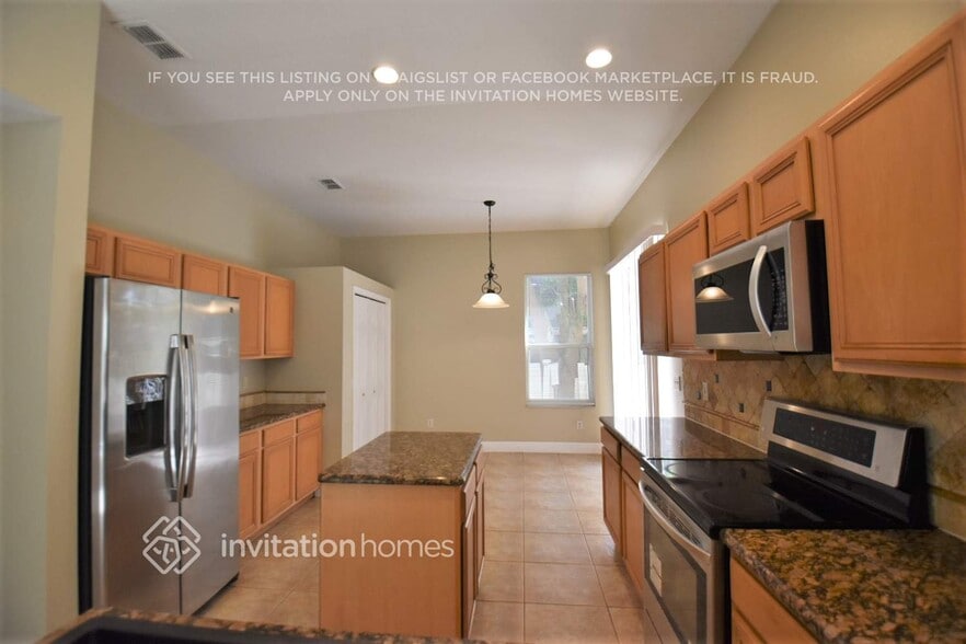 Building Photo - 2355 Cimmaron Ash Way
