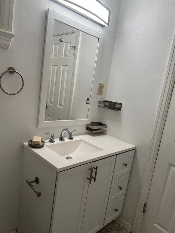 Building Photo - 1269 Simms Pl NE