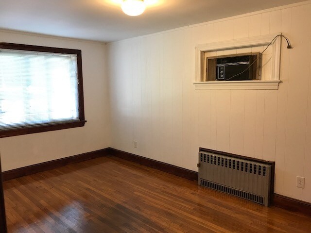 Building Photo - 157 Beacon St
