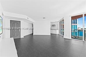 Building Photo - 3370 Hidden Bay Dr