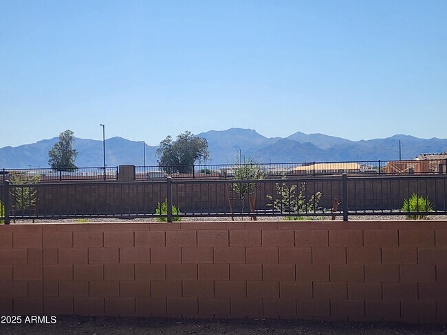 Building Photo - 11214 N 168th Dr