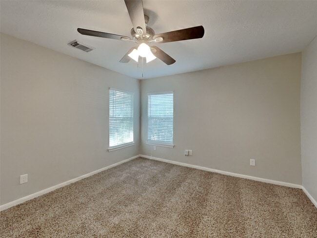 Building Photo - 510 Tanguey Ct