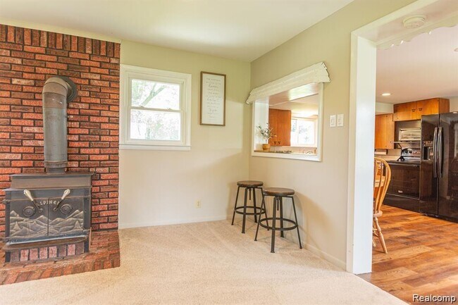 Building Photo - 2754 Candlewick Dr