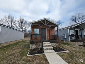 Building Photo - 1 Bedroom/1 Bathroom Tiny Home in Sulphur ...