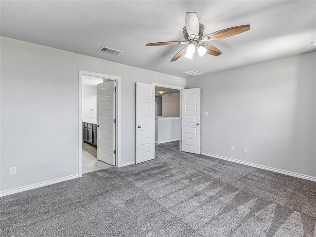 Building Photo - 120 Spanish Foal Trail