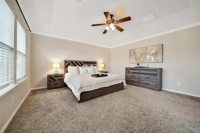 Building Photo - 28723 Baughman Ridge Dr
