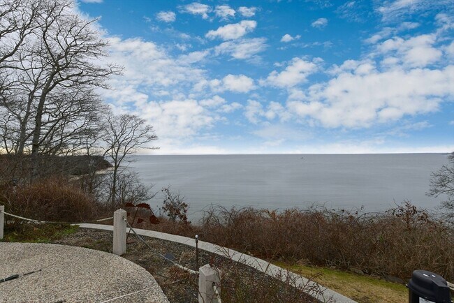 Building Photo - 31 Ellisville Rd