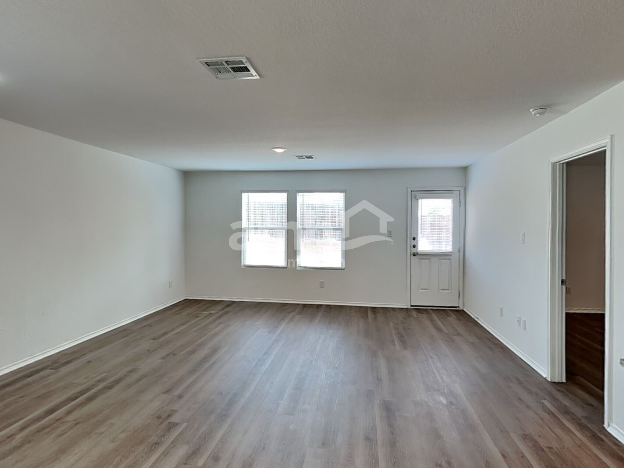 Building Photo - 5439 Elm Valley Dr