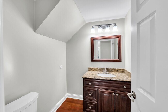 Building Photo - 18599 W Sterling Ct