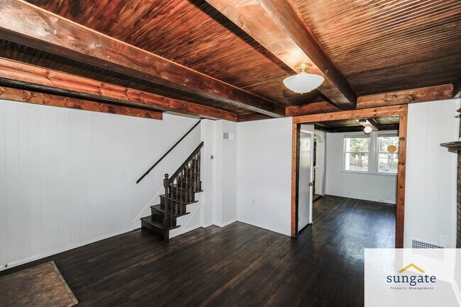 Building Photo - 217 W Edgevale Rd