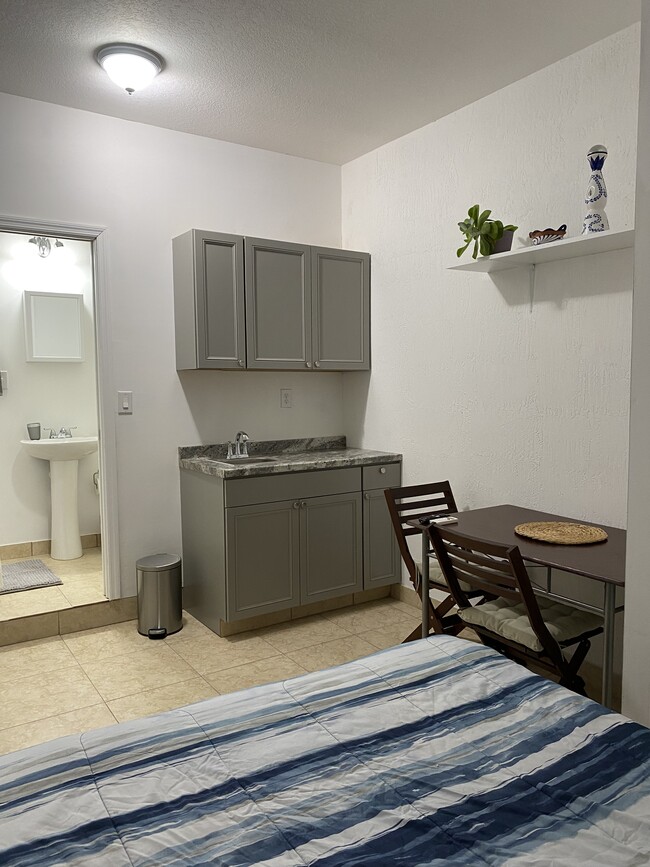 Building Photo - 14049 SW 270th Ter
