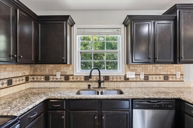 Building Photo - 3702 Wind Mill Ct