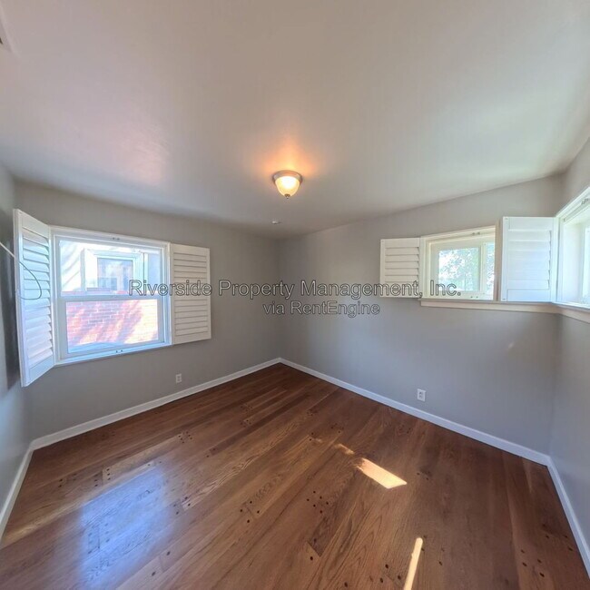 Building Photo - 4025 Terracina Dr