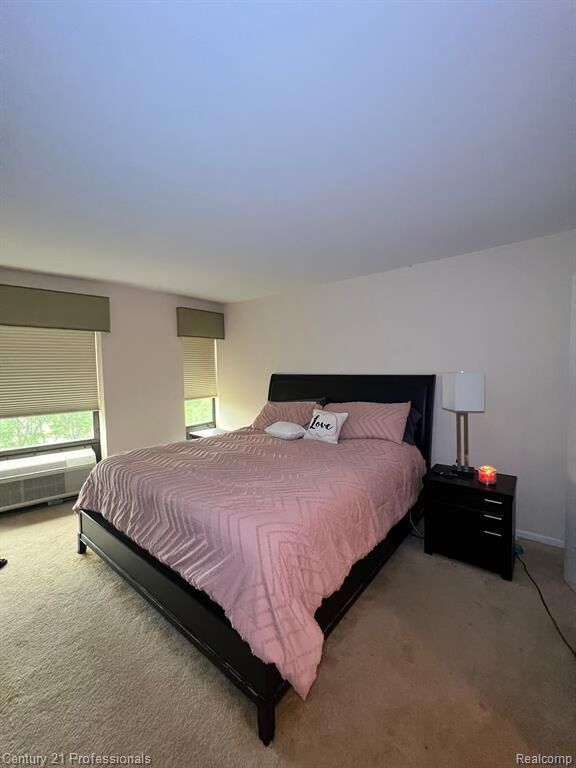 Building Photo - 5000 Town Center Dr