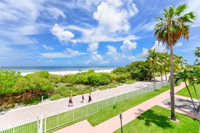 Building Photo - 5601 Collins Ave