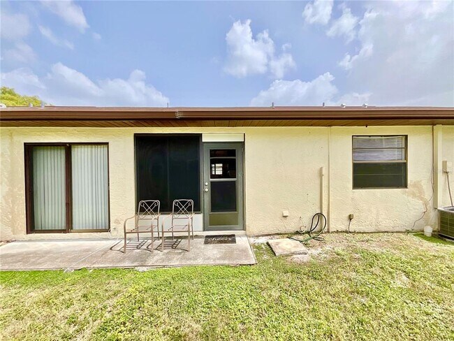 Building Photo - 6401 Drexel Dr