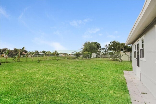 Building Photo - 106 Alcala Dr