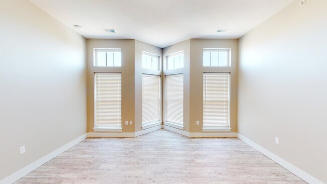 Building Photo - 3622 Innate Circle