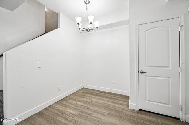 Building Photo - 4608 W Maryland Ave