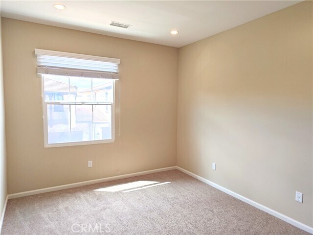 Building Photo - 169 Rodeo