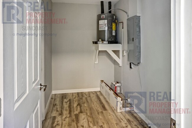 Building Photo - 3822 Gopher St