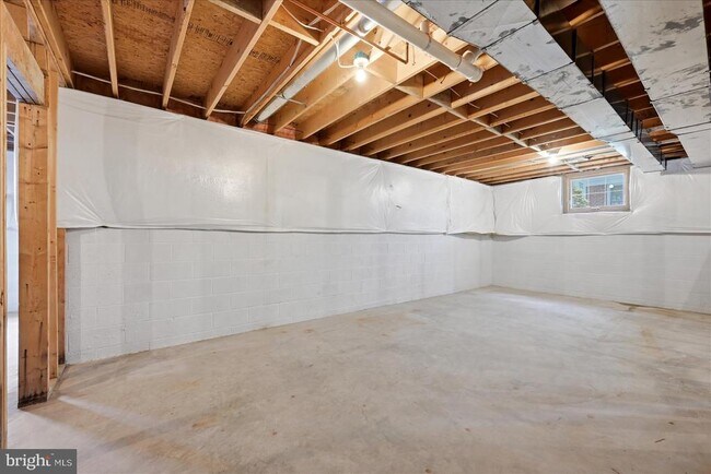 Building Photo - 104 Bramble Ct