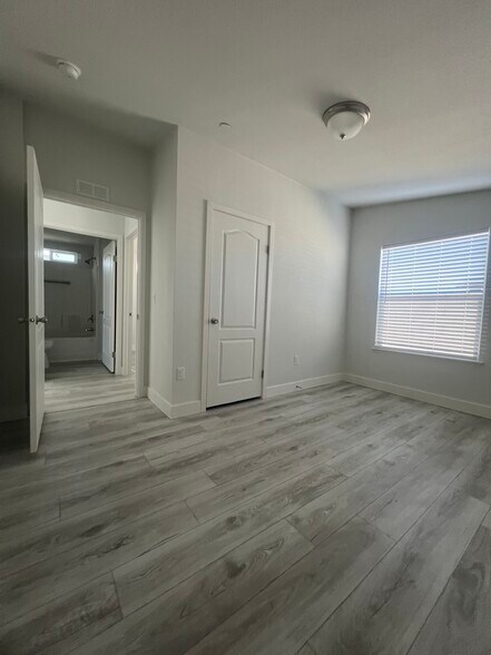 #3 Bedroom - 1540 Adam St