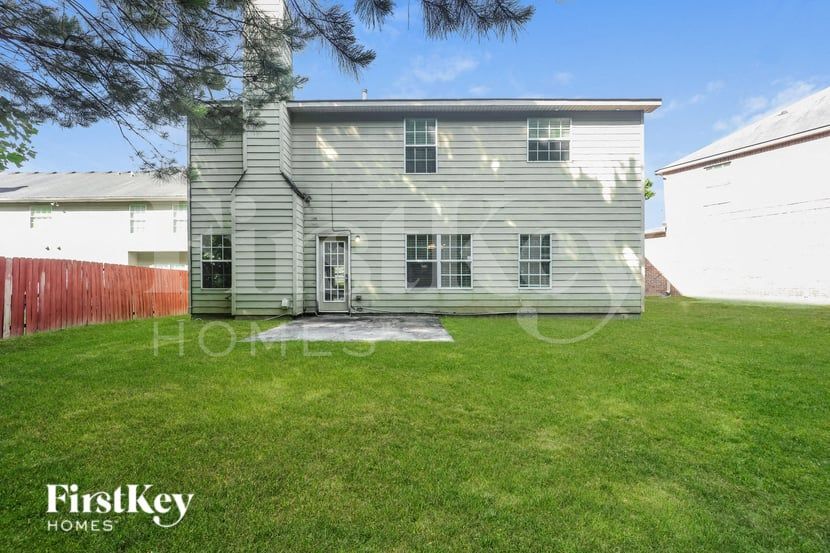 Building Photo - 7864 Wrotham Cir