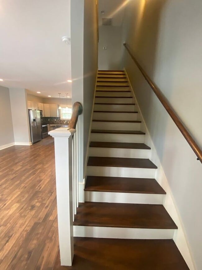 Building Photo - East Nashville Townhome For Rent!