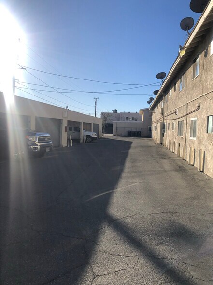 Building Photo - 530 N Anna Dr