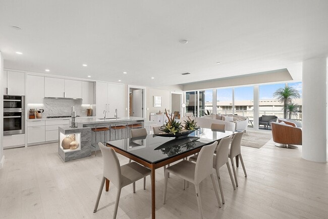 Building Photo - 3550 S Ocean Blvd