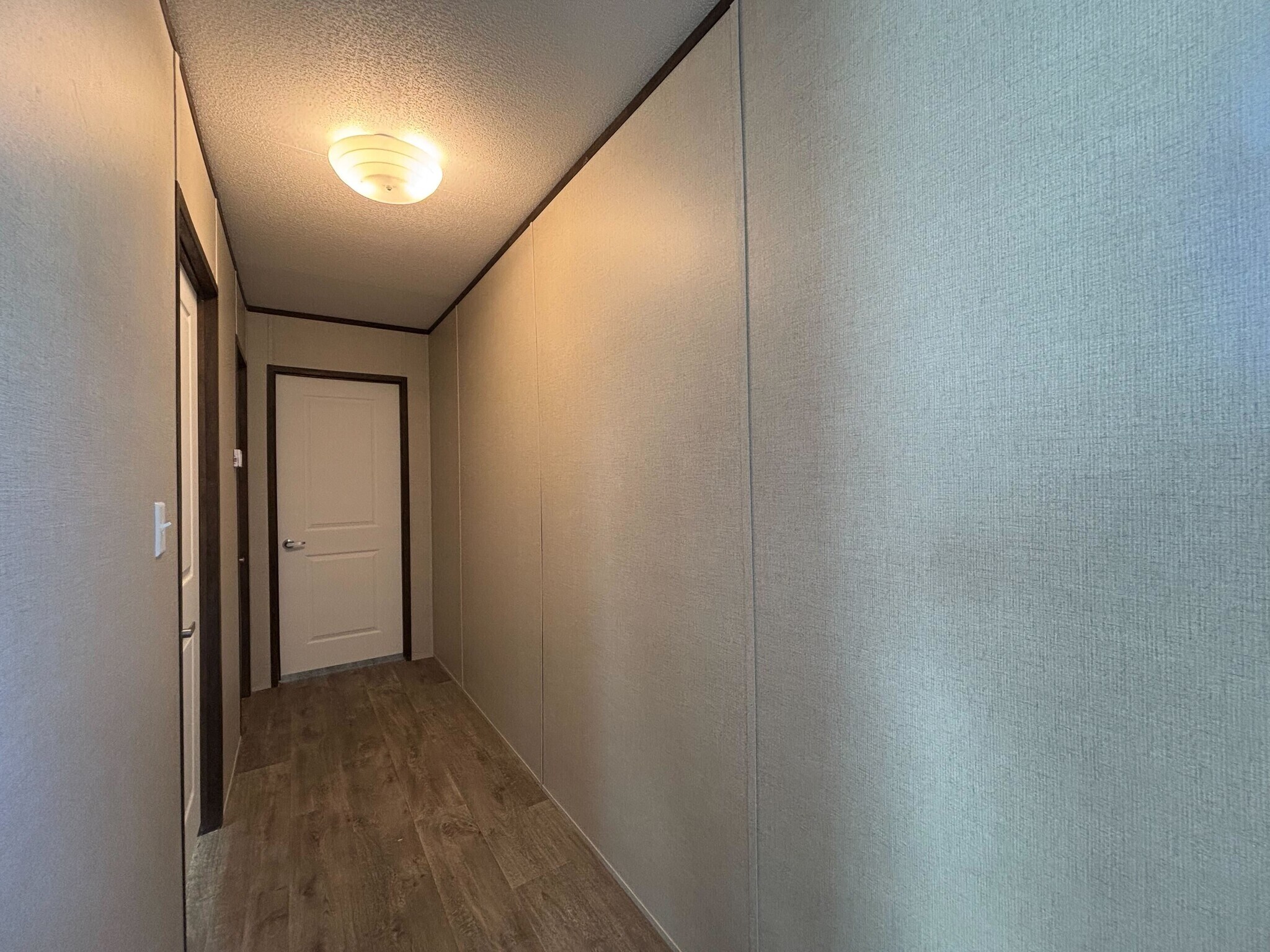 Building Photo - 204 Linda St