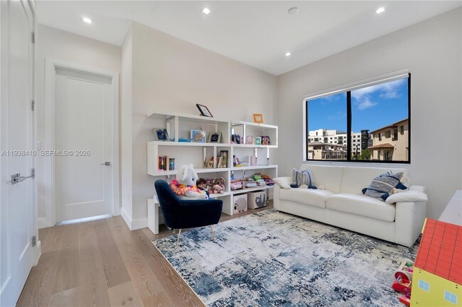 Building Photo - 8279 NW 43rd St