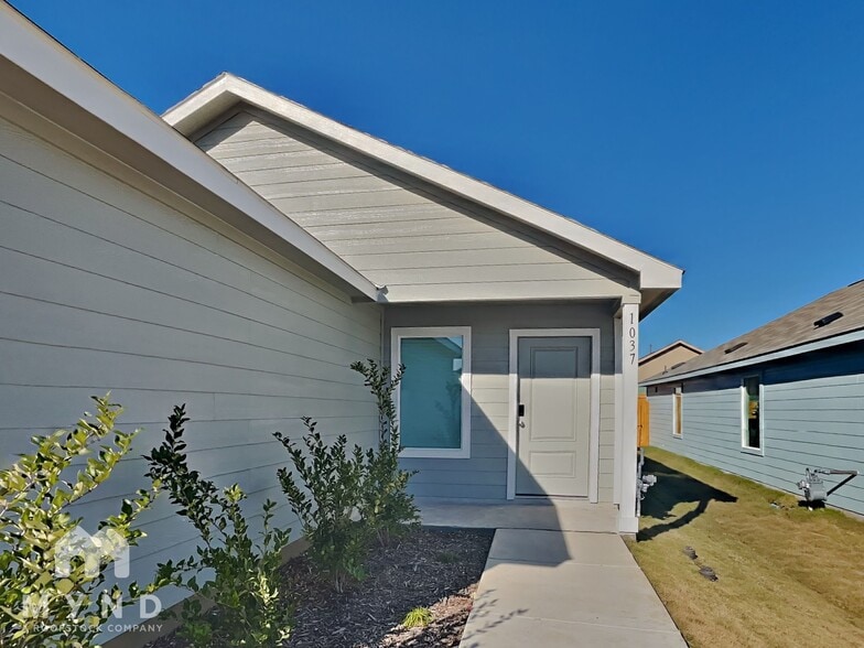 Building Photo - 1037 Calley Pear Trl