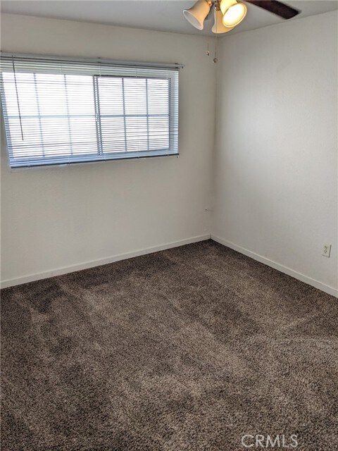 Building Photo - 1708 Pine Ave