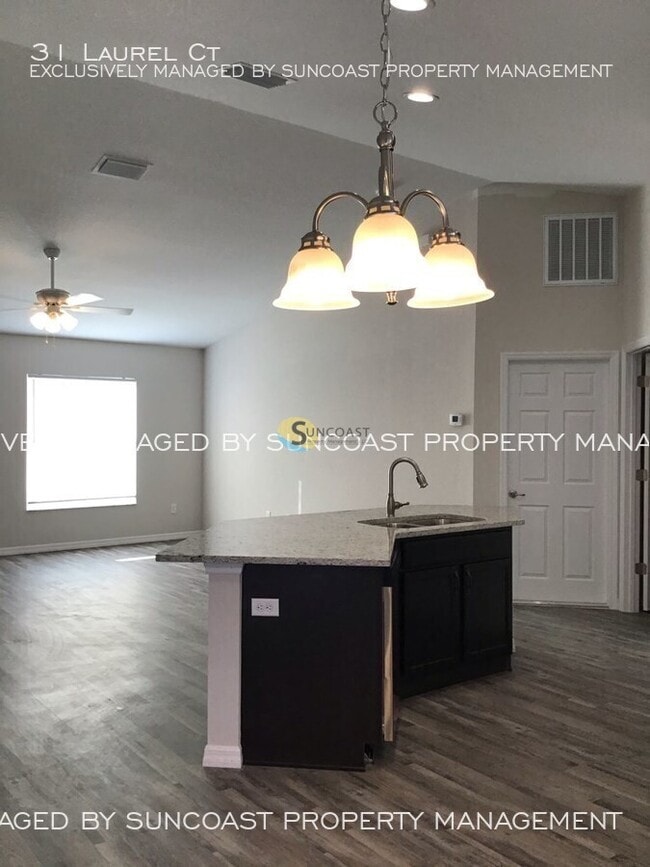 Building Photo - 31 Laurel Ct