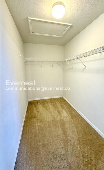 Building Photo - 14418 Scottburgh Glen Dr