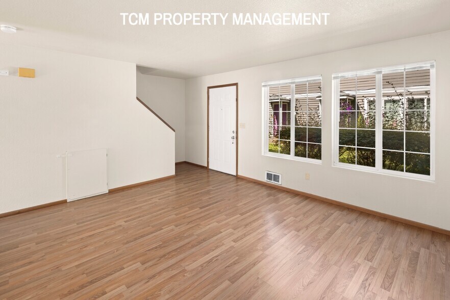 Building Photo - 1314 N 152nd St