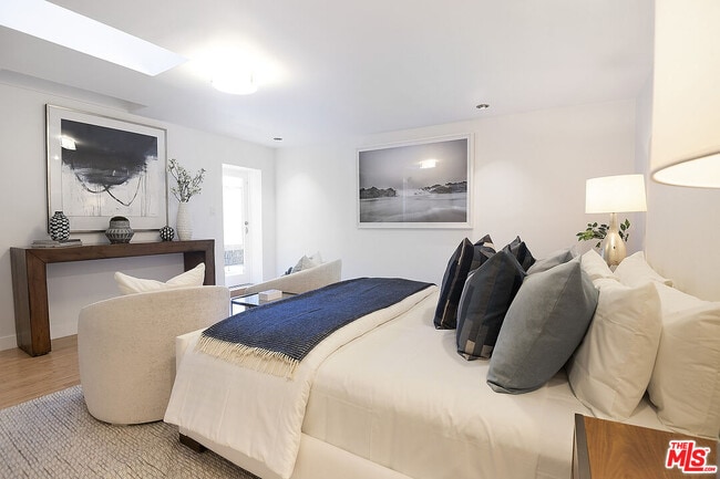 Building Photo - 2441 14th St