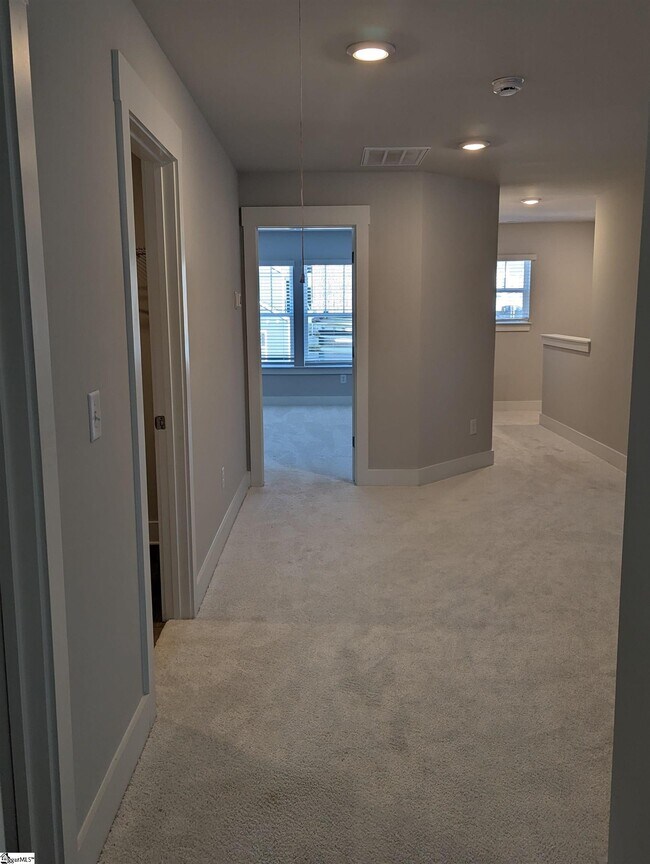 Building Photo - 303 Grange Vly Ln