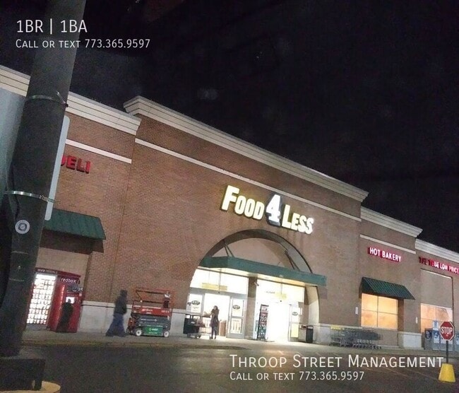 Building Photo - 1619 S Komensky Ave