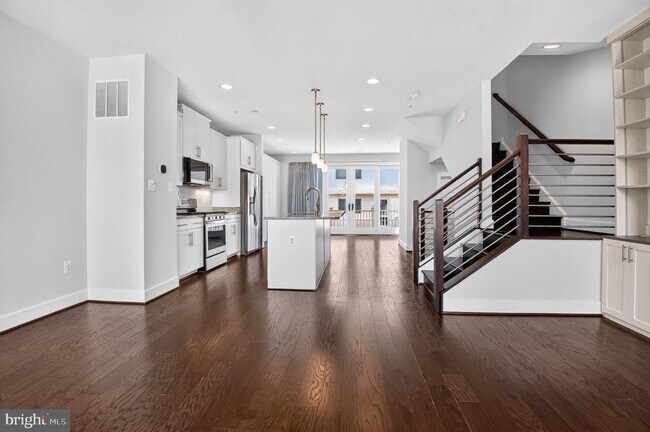 Building Photo - 5138 Longstone Way