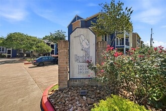 Building Photo - 18511 Egret Bay Blvd