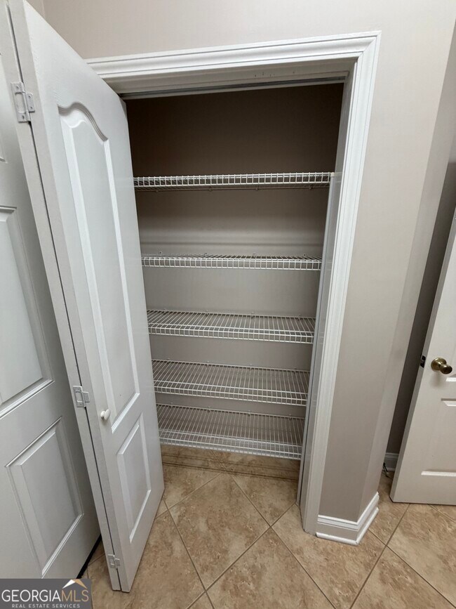 Building Photo - 108 Heron's Nest Cir