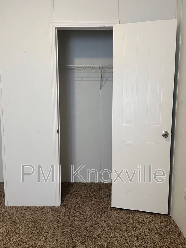 Building Photo - 8821 Trout Rd