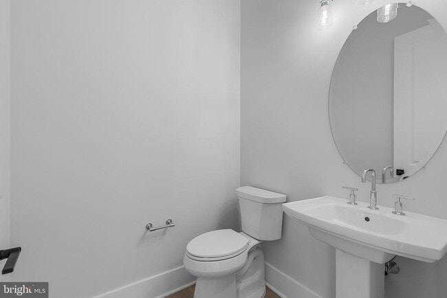 Building Photo - 5613 34th St N